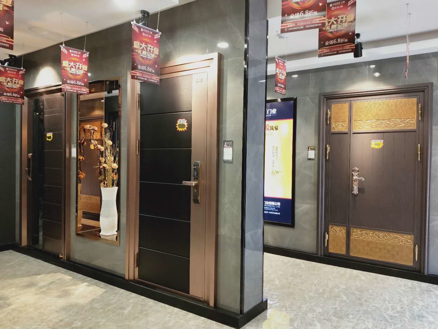 金億世家門窗| 裝修時先鋪地板還是先裝不銹鋼門？